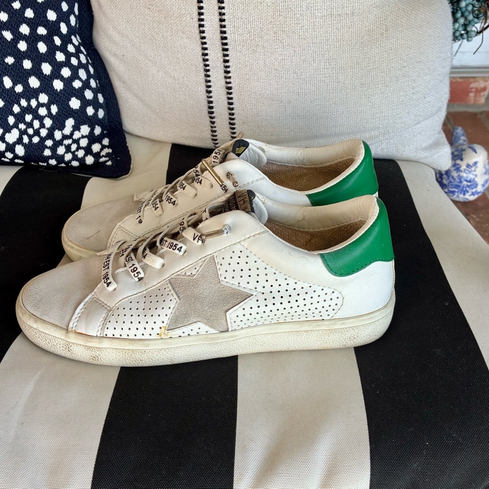 Vintage Havana White Leather Sneakers with Green Heel